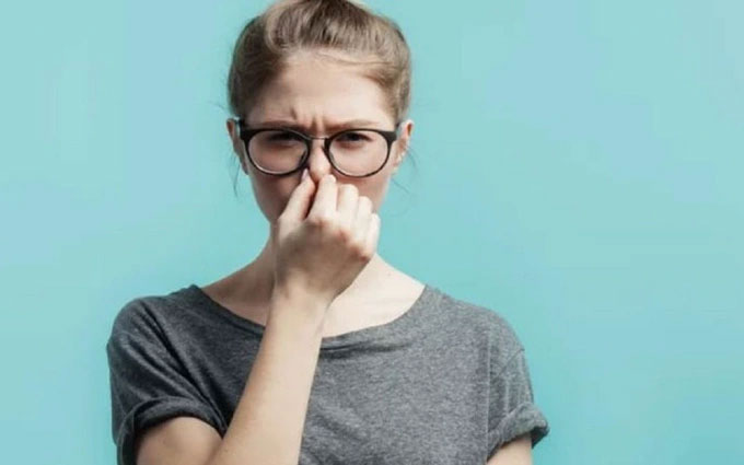 Hít những cái xì hơi của chính mình