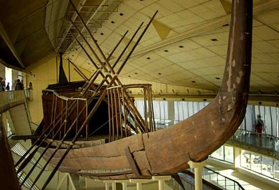 Tàu năng lượng mặt trời