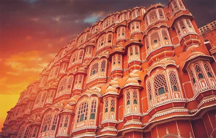 cung-dien-gio-o-jaipur Cung điện Gió ở Jaipur là một ví dụ tuyệt vời về cách Jaalis được sử dụng để làm mát
