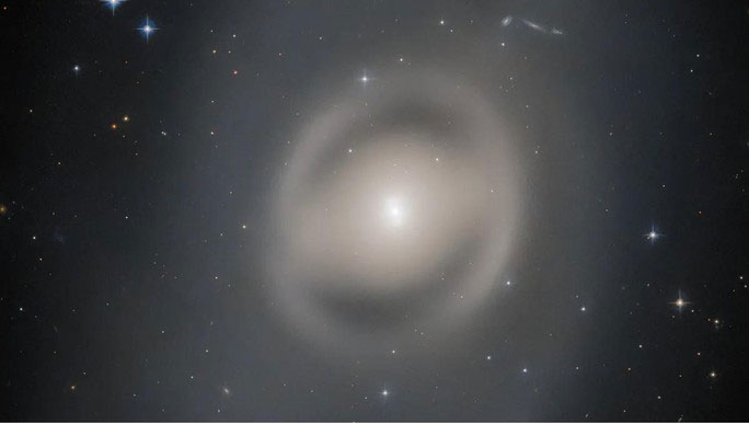 ngc-6684 Bóng ma kỳ ảo NGC 6684