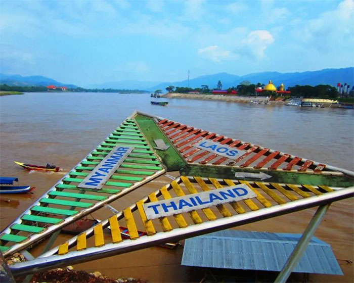 Đường biên giới Myanmar-Lào-Thái Lan
