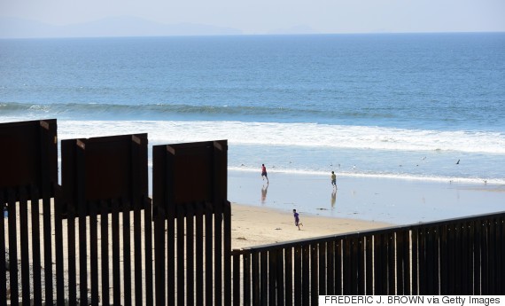 Đường biên giới giữa Mỹ - Mexico