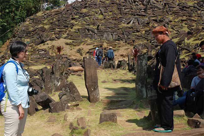 kim-tu-thap-gunung-padang-1