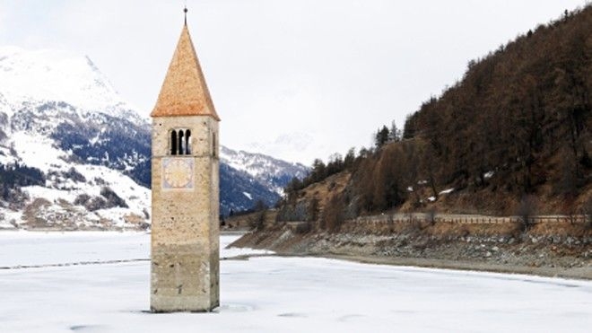 Nhà thờ Lake Reschen, Italy