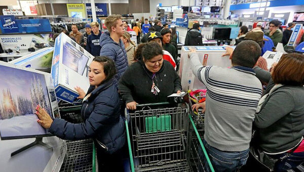 Black Friday là ngày gì và tại sao người ta “phát cuồng” vì Black Friday?