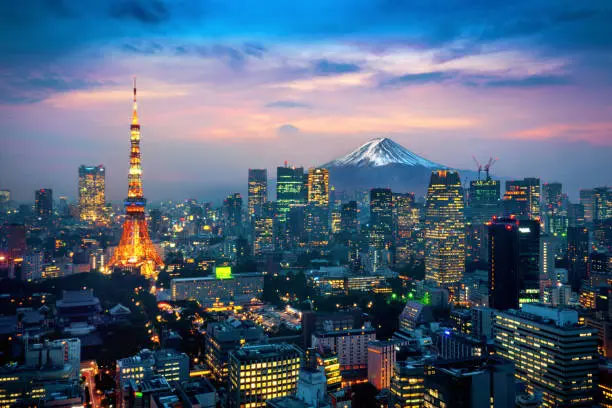 nhat-ban Ở thành phố Tokyo hiện đại, đất chật người đông, tiền thuê một căn hộ chung cư vô cùng đắt đỏ